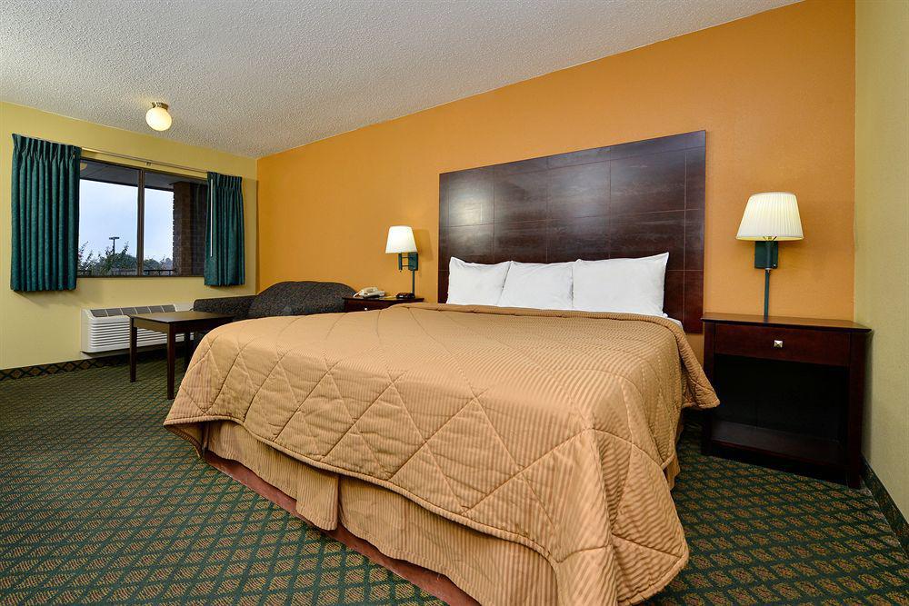 Super 8 By Wyndham Universal City Extérieur photo